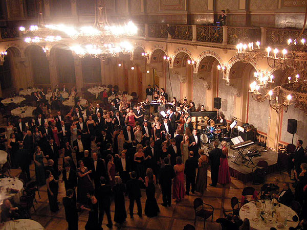 Premiere for the High Finance Ball in Palais Ferstel